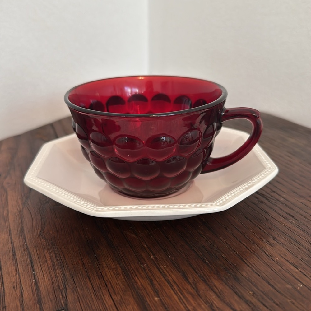 Vintage Johnson Bros Saucer
and Anchor Hocking  Red Ruby Bubble Glass Tea Cup